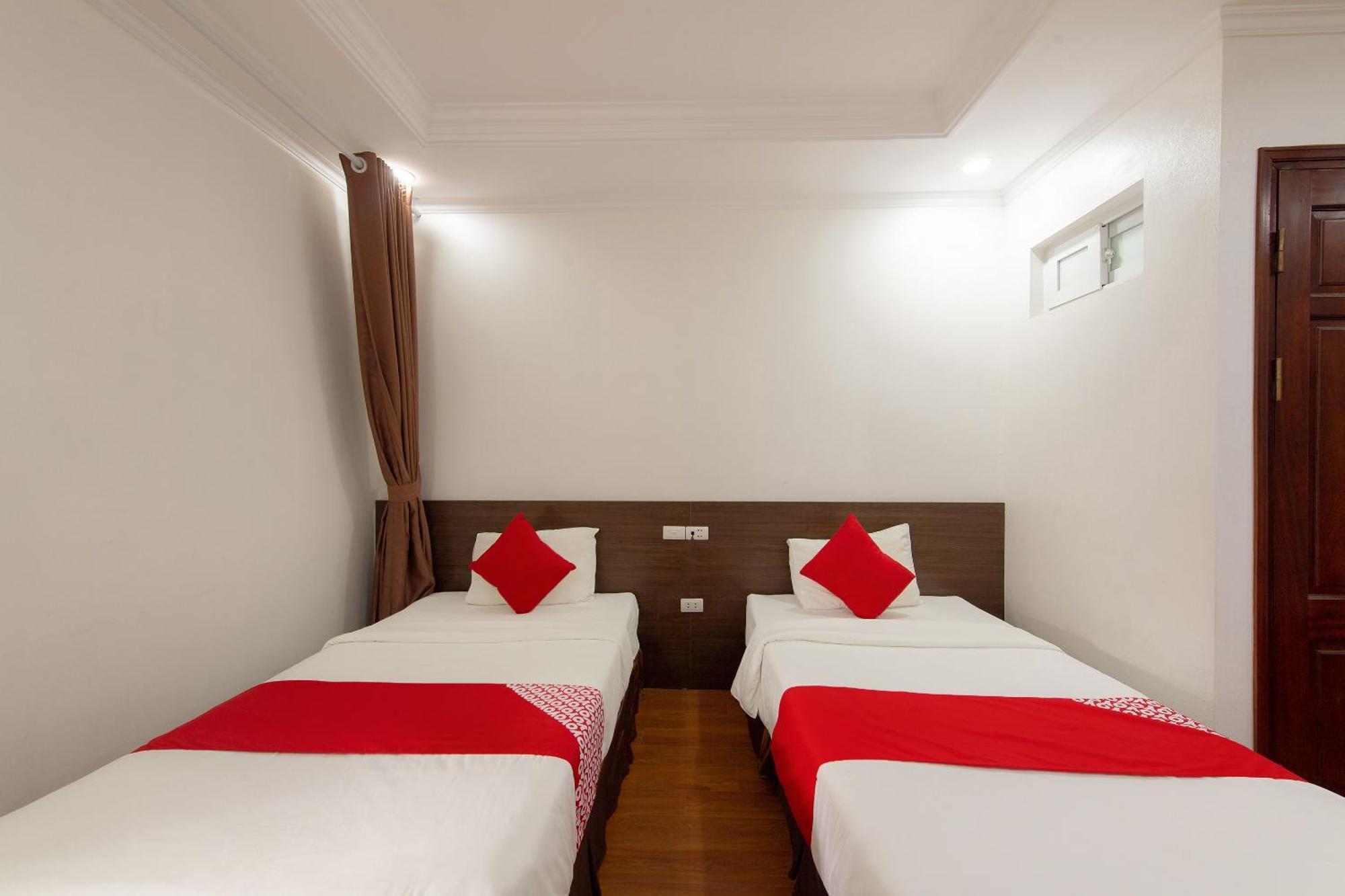 Super Oyo Capital O 387 Bach Duong Hotel Hanoi Bagian luar foto
