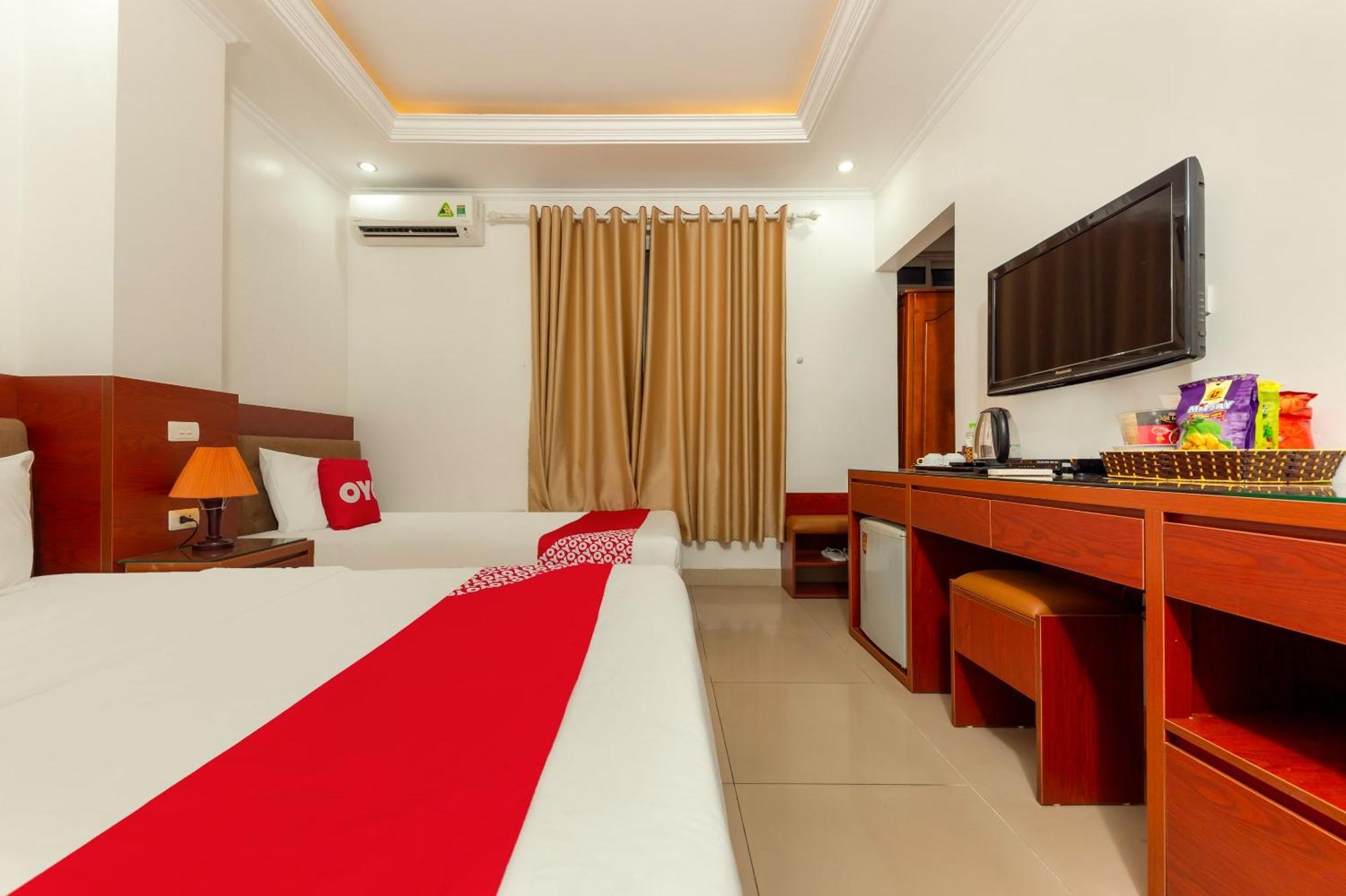 Super Oyo Capital O 387 Bach Duong Hotel Hanoi Bagian luar foto