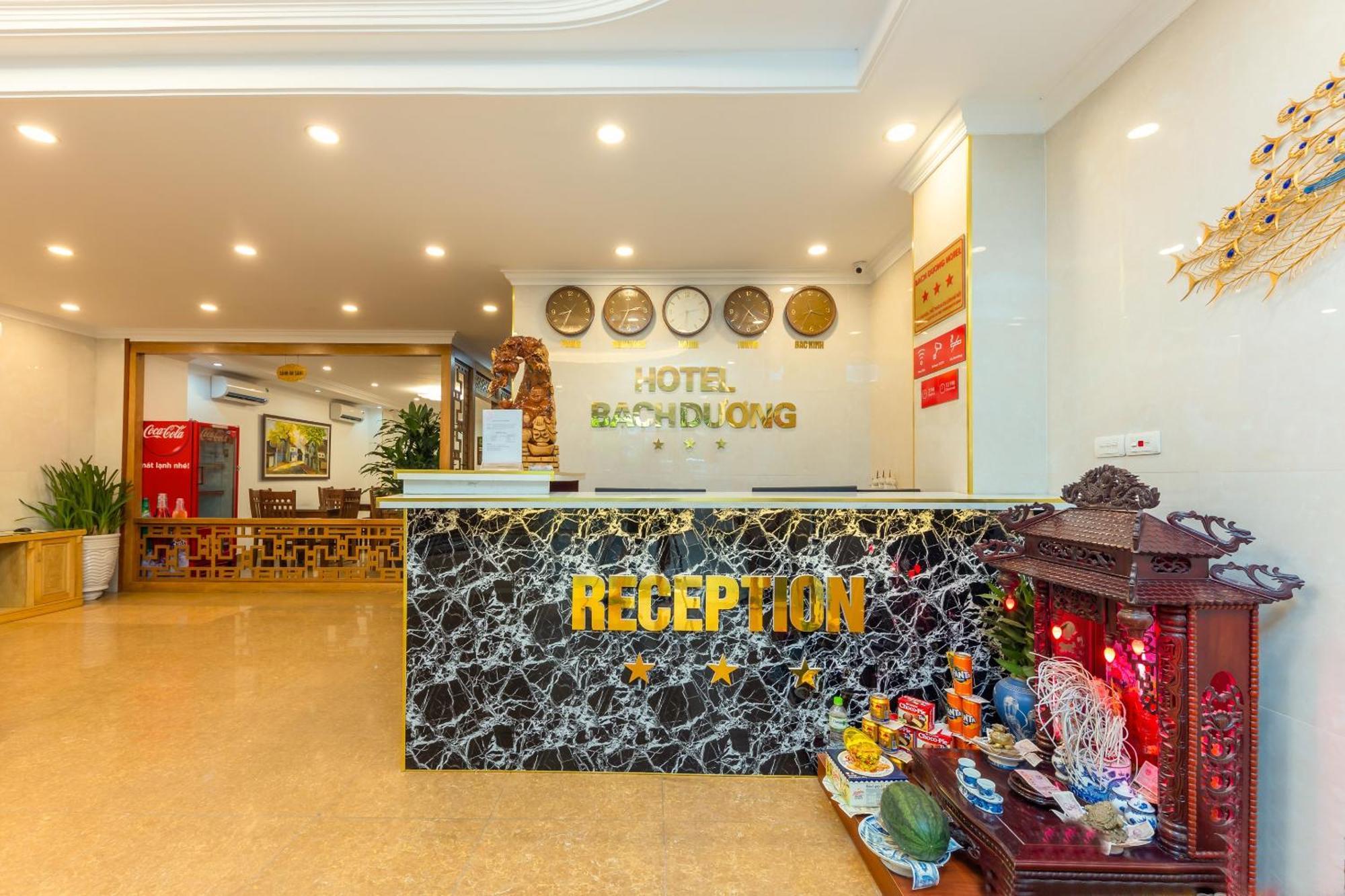 Super Oyo Capital O 387 Bach Duong Hotel Hanoi Bagian luar foto